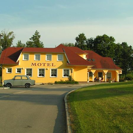 Motel Velky Rybnik Pelhřimov المظهر الخارجي الصورة