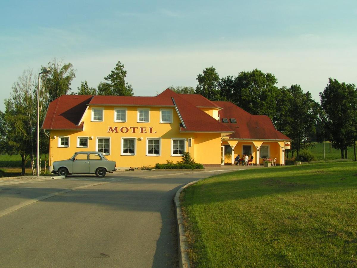 Motel Velky Rybnik Pelhřimov المظهر الخارجي الصورة